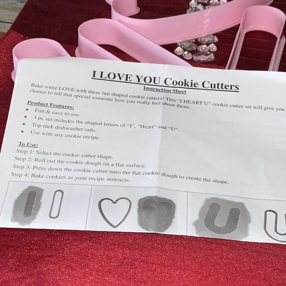 🌟Add-on item Avon I love cookie cutters - Picture 3 of 4